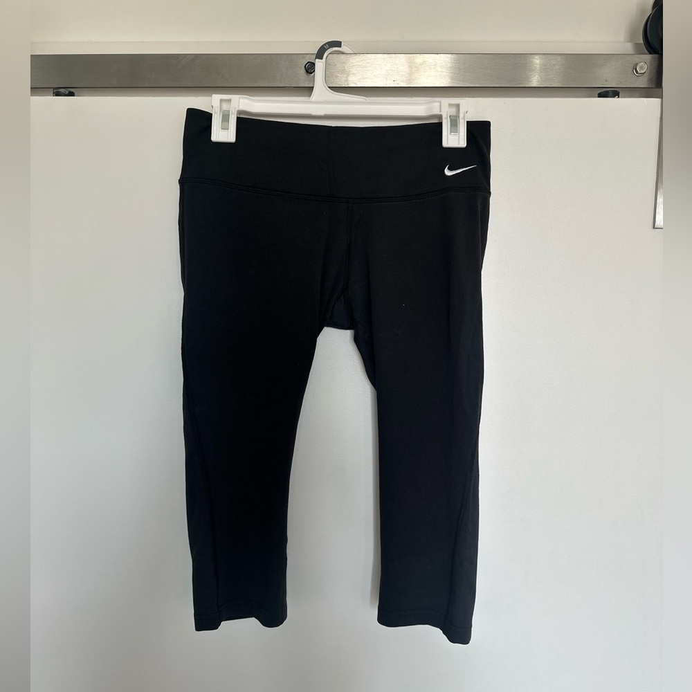 Nike 3/4 Length Leggings